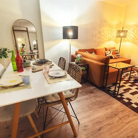 Les Beaux Volumes - Grand T2 Rénové Confort Apartamento
