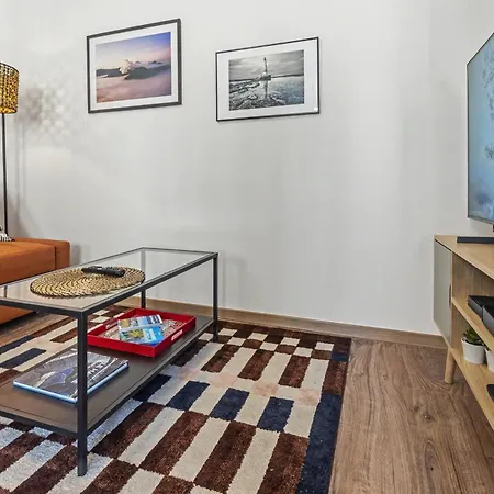 Les Beaux Volumes - Grand T2 Rénové Confort Apartamento El Havre